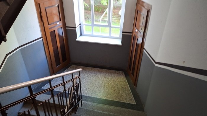 4 Raumwohnung mit Balkon und geräumigen Wohnzimmer inkl. EBK