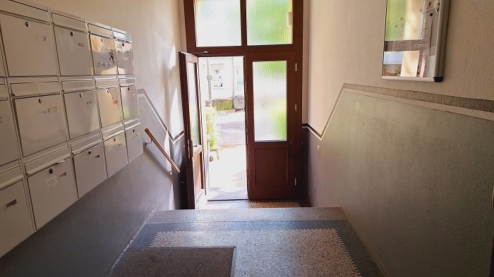 4 Raumwohnung mit Balkon und geräumigen Wohnzimmer inkl. EBK
