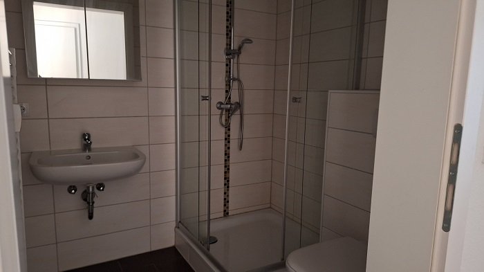 4 Raumwohnung mit Balkon und geräumigen Wohnzimmer inkl. EBK
