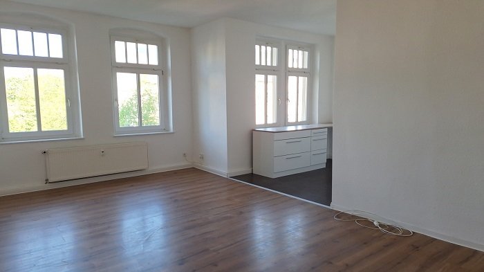 4 Raumwohnung mit Balkon und geräumigen Wohnzimmer inkl. EBK