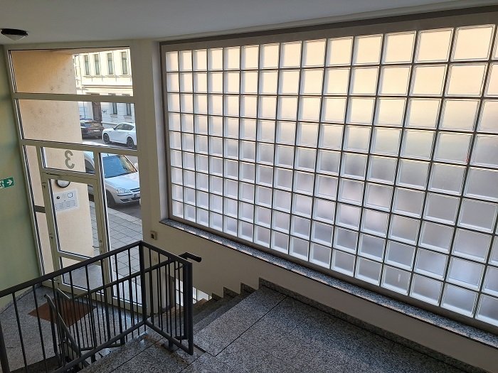 Exklusive 3 Raumwohnung mit 2 Balkonen in wunderbarer Lage 