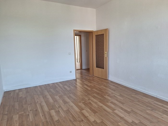 moderne 2 Raumwohnung mit EBK und Balkon