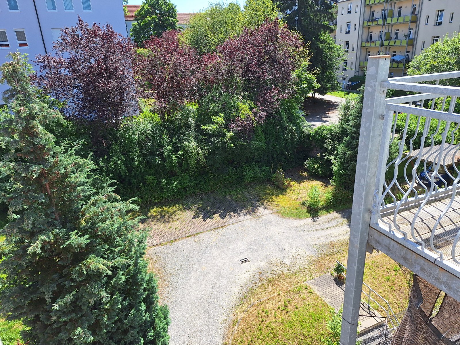 moderne 2 Raumwohnung mit EBK und Balkon