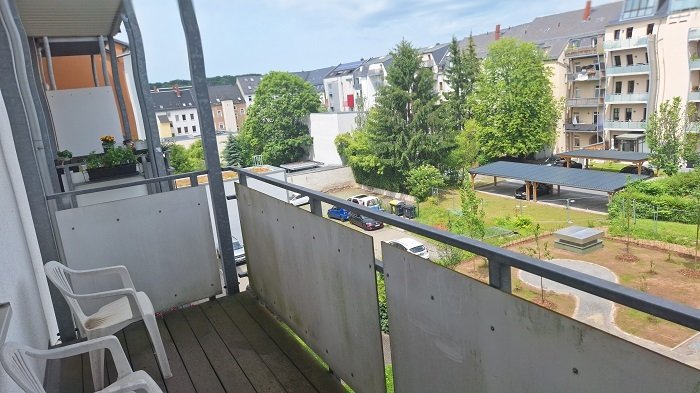 gemütliches Zuhause mit Balkon und Tageslichtbad 