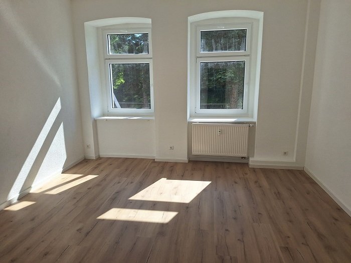 Familienwohnung mit 3,5 Zimmern und 2 Bädern - frisch hergerichtet!