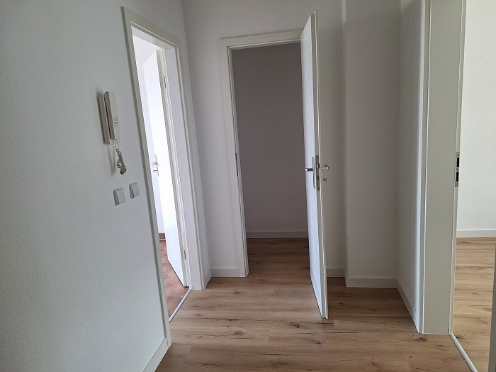 1 Raumwohnung mit Balkon