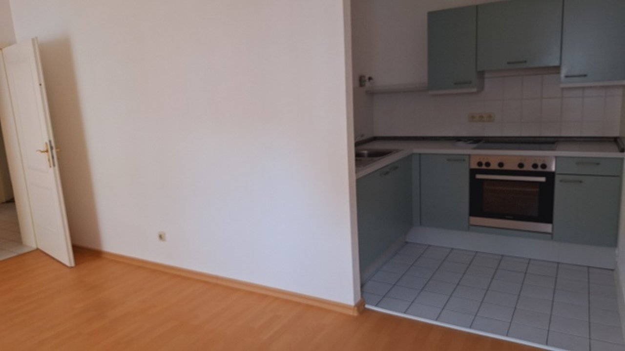 Wohnzimmer mit Zugang zur Küche Wohnzimmer mit Zugang zur Küche